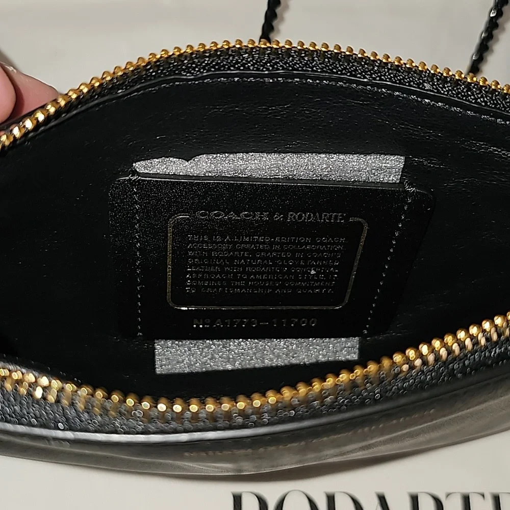 NEW COACH & Rodarte 11702 Turnlock Wristlet 30 Glovetanned Leather with Sequins - Picture 4 of 8